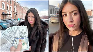 Looker walks with cum on her face in public, for a generous reward from a stranger - Cumwalk